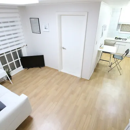 Appartamento Houseinhongdae6